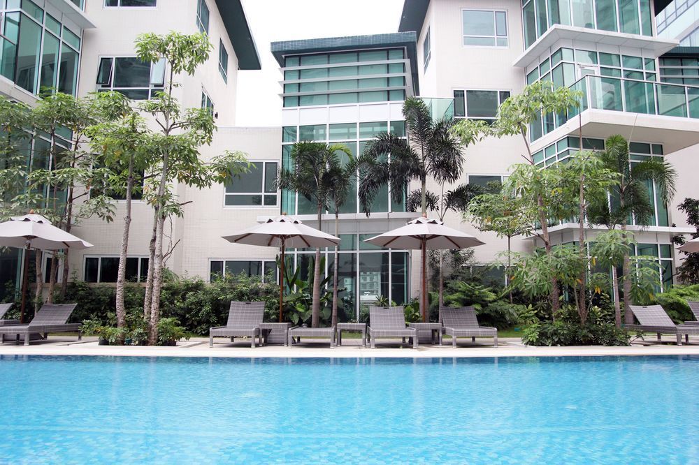 Aruga Apartments By Rockwell Makati Manila Exterior foto